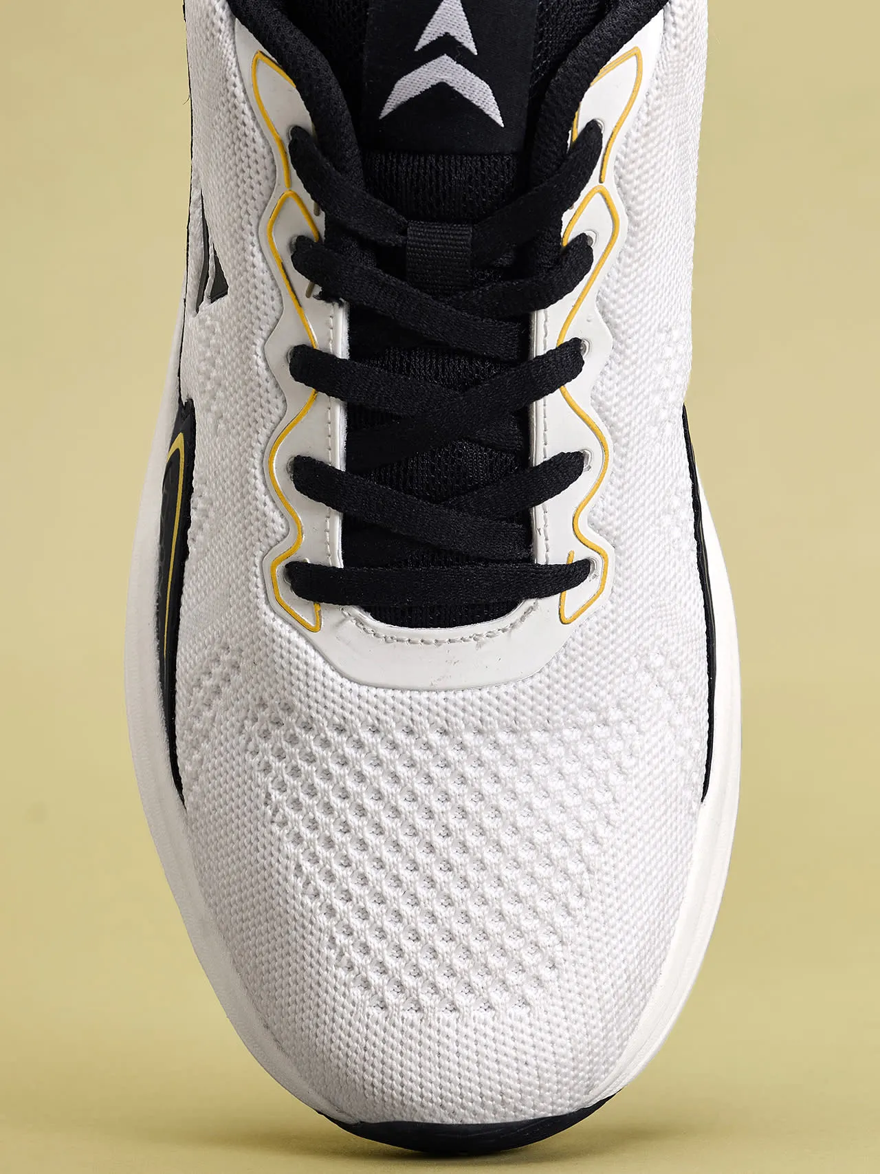 Avant Men's Radiant Running Shoes-White/Black