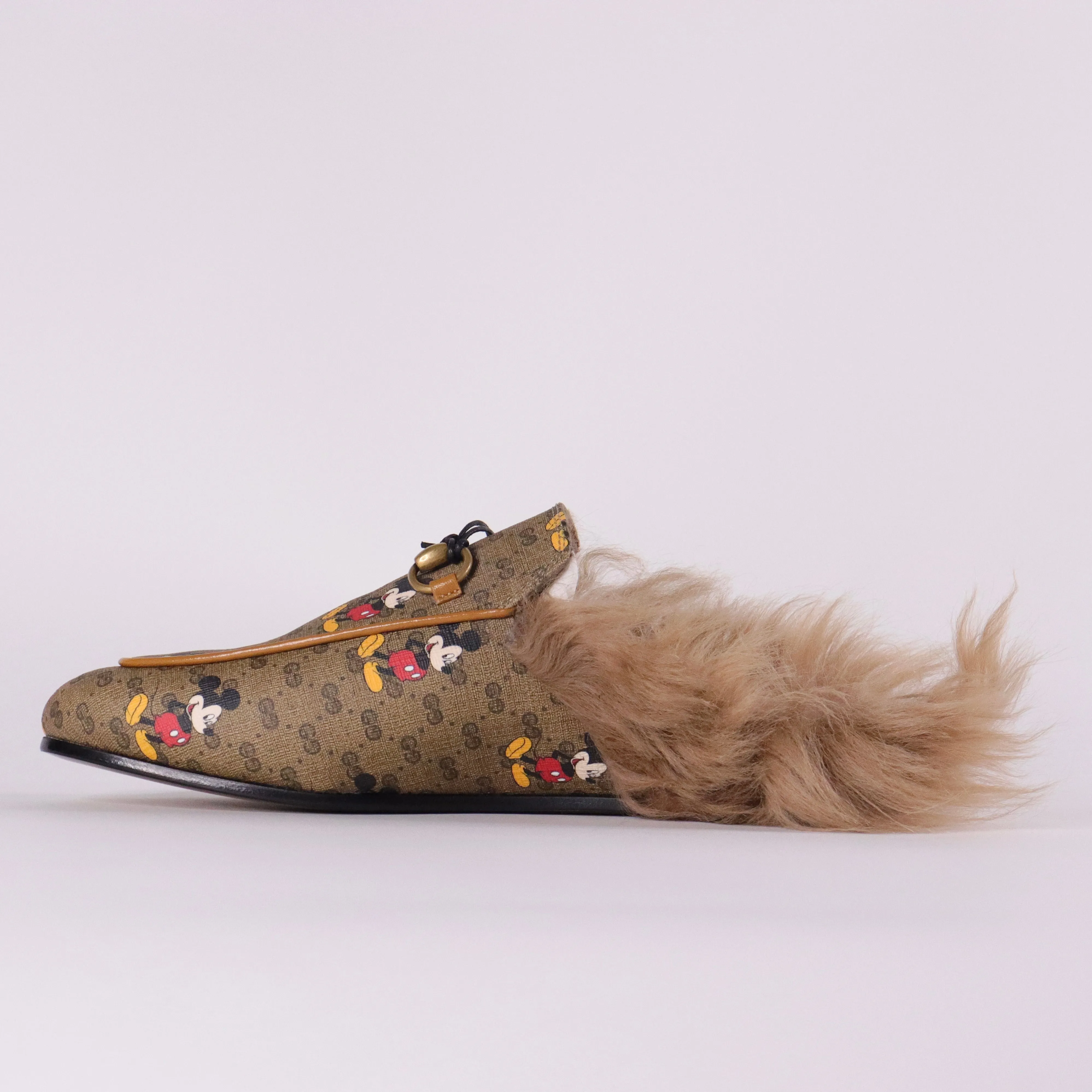 GUCCI x DISNEY GG Supreme Monogram Mickey Mouse Fur Princetown Slippers