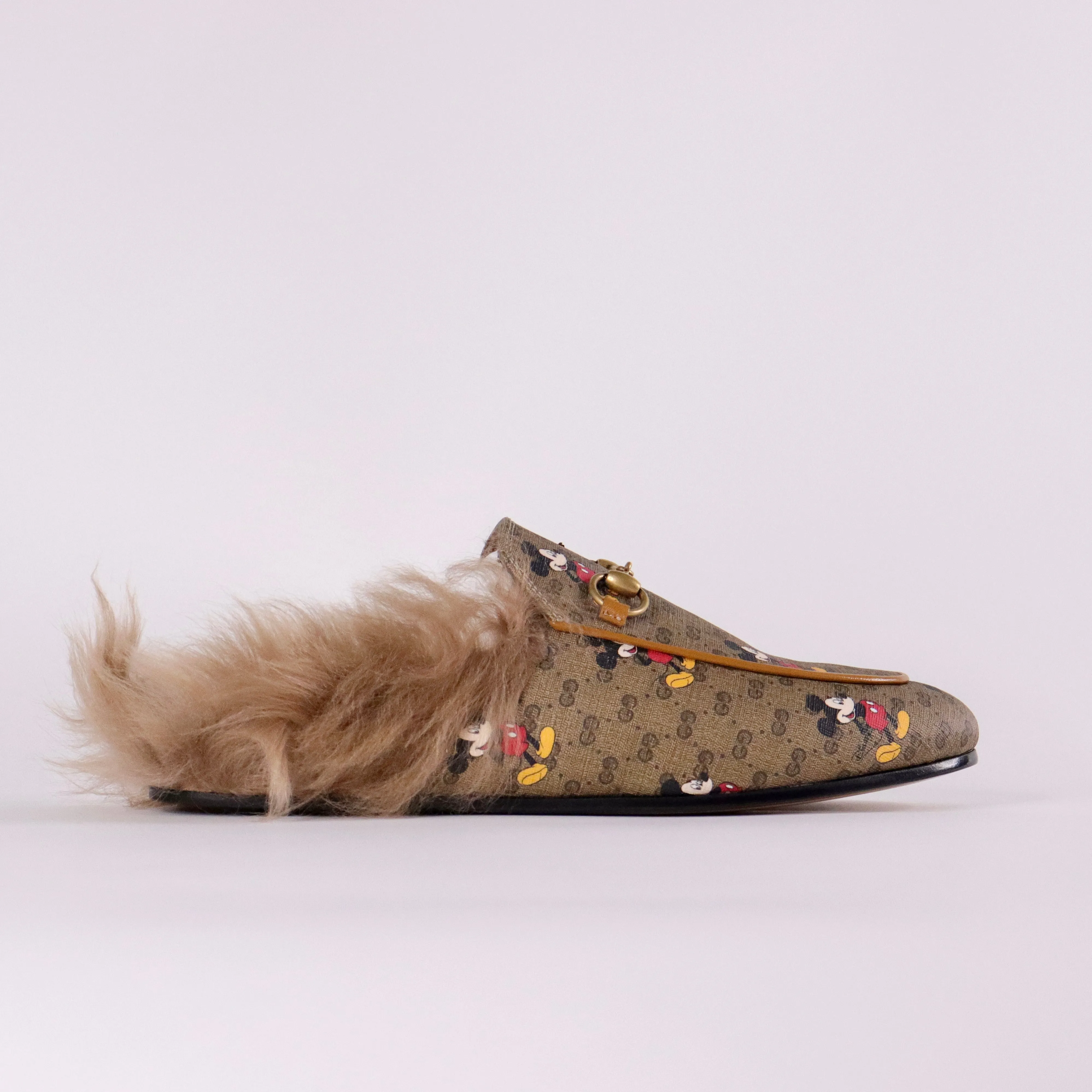 GUCCI x DISNEY GG Supreme Monogram Mickey Mouse Fur Princetown Slippers