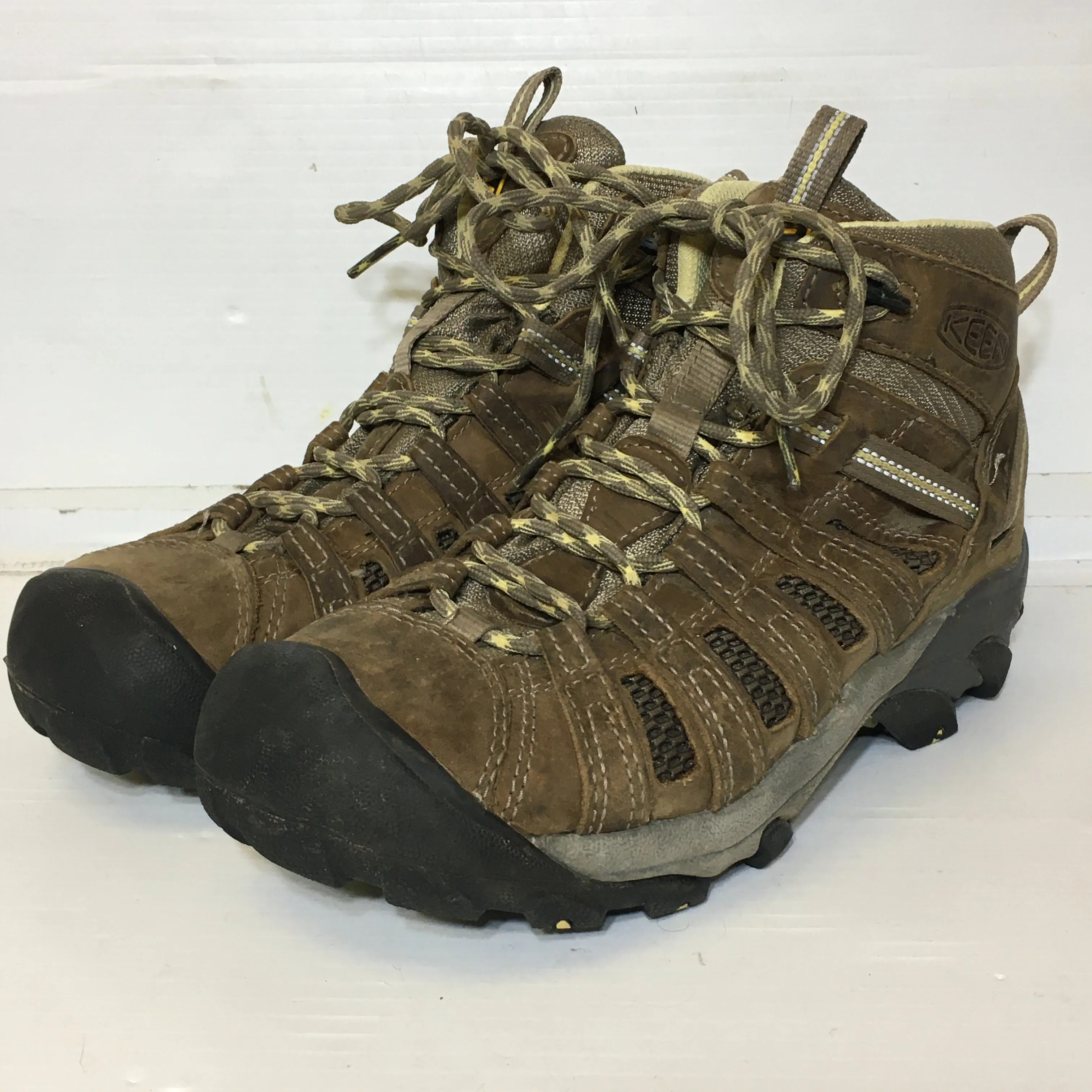 Keen Women's Voyageur Hiking Boots - Size US 8.5 - Pre-Owned - C9R2F5