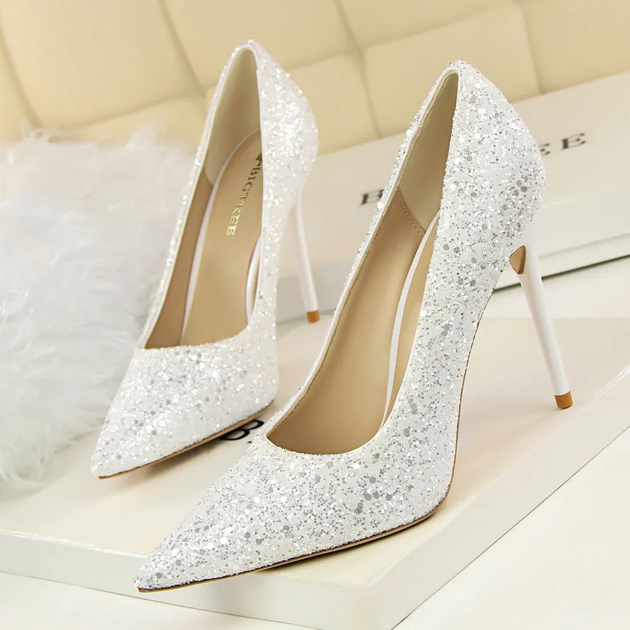 Lily Sparkling Rhinestone Pumps