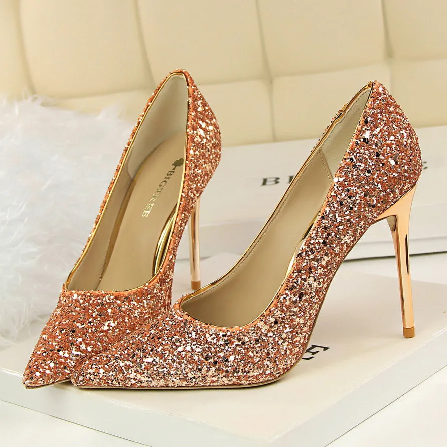 Lily Sparkling Rhinestone Pumps