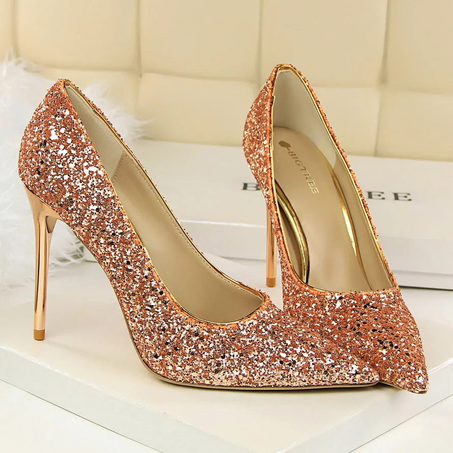 Lily Sparkling Rhinestone Pumps