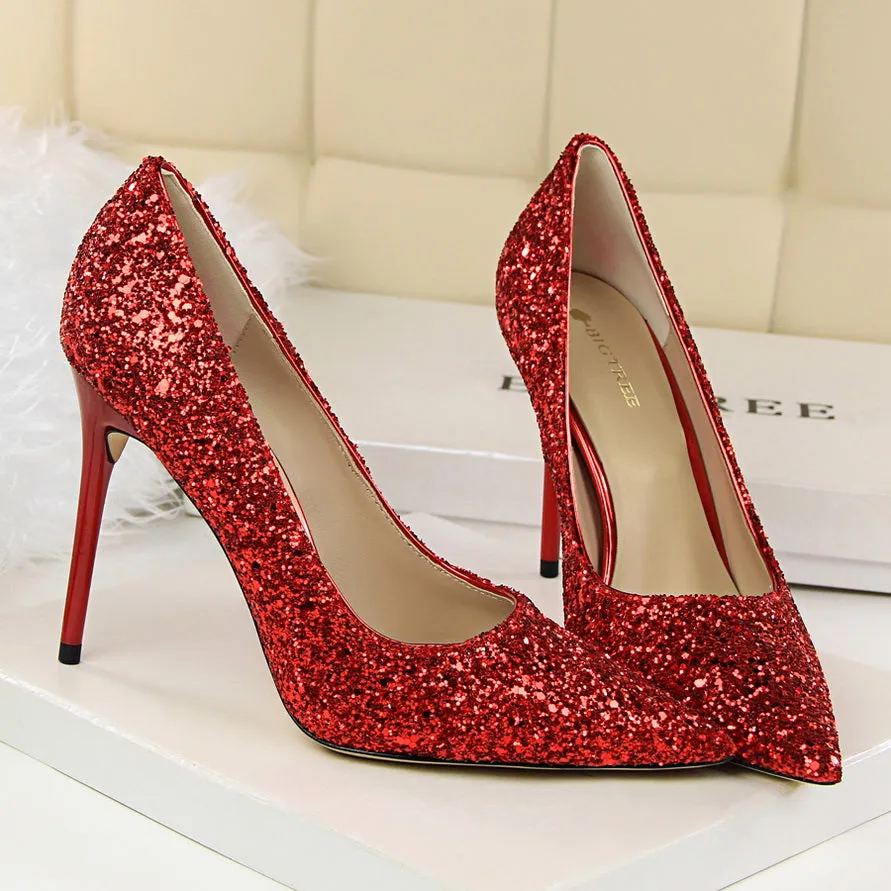 Lily Sparkling Rhinestone Pumps