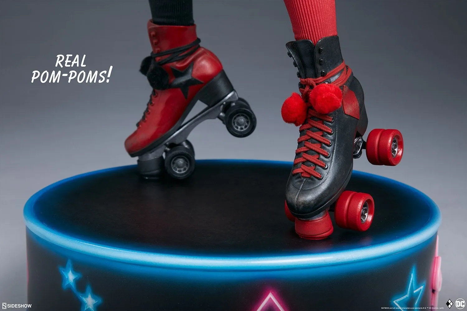 [Pre-Order] SIDESHOW COLLECTIBLES - HARLEY QUINN HELL ON WHEELS PREMIUM FORMAT STATUE