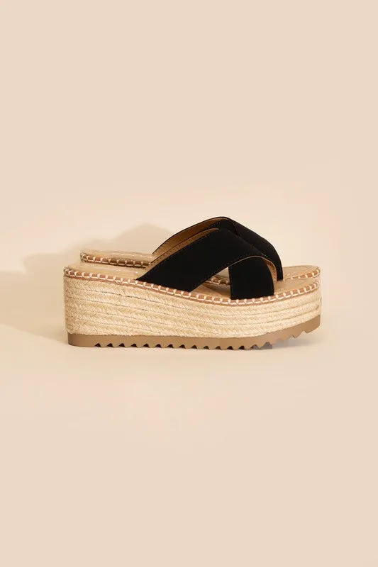 Raffia Crisscross Platform Slides