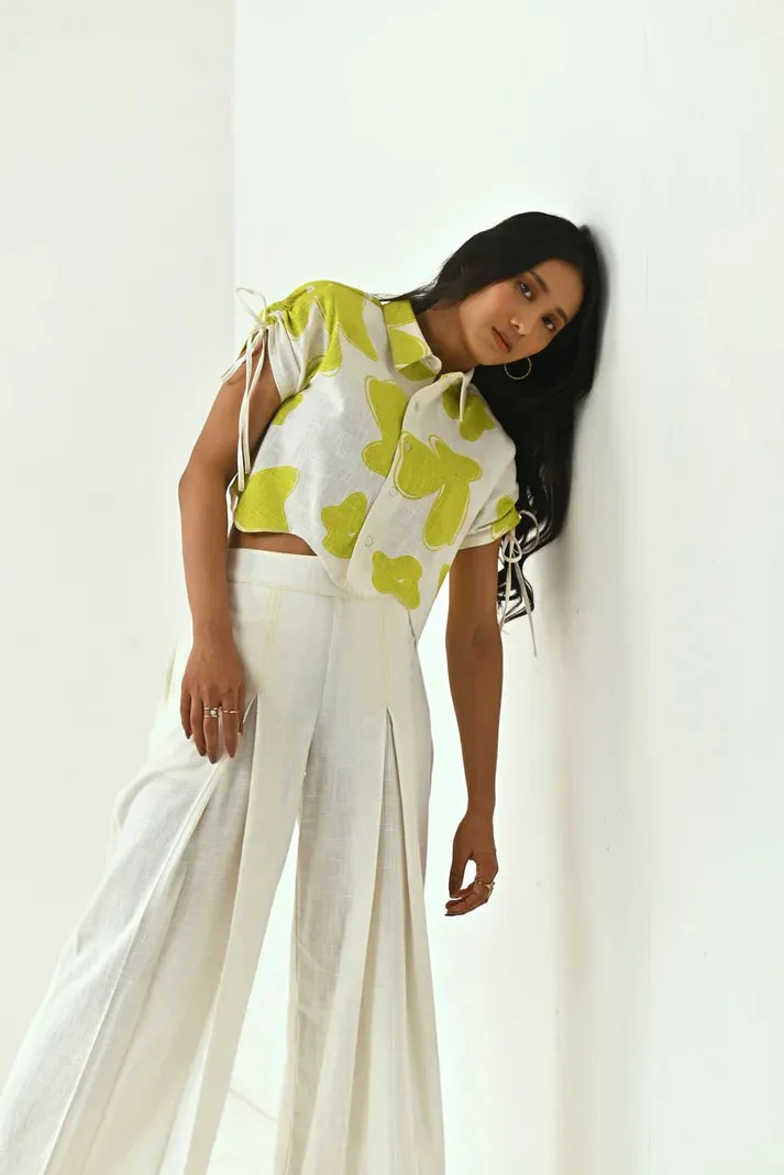 White Floral Printed Women's Crop Shirt