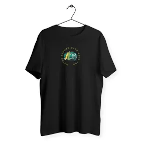 Your retro summer shirt.